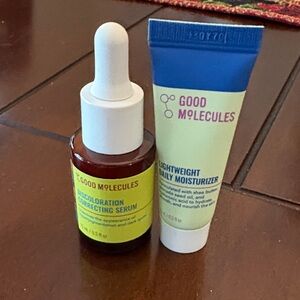 New Good Molecules Discoloration Correcting Serum and LightweightMoisturizer Set